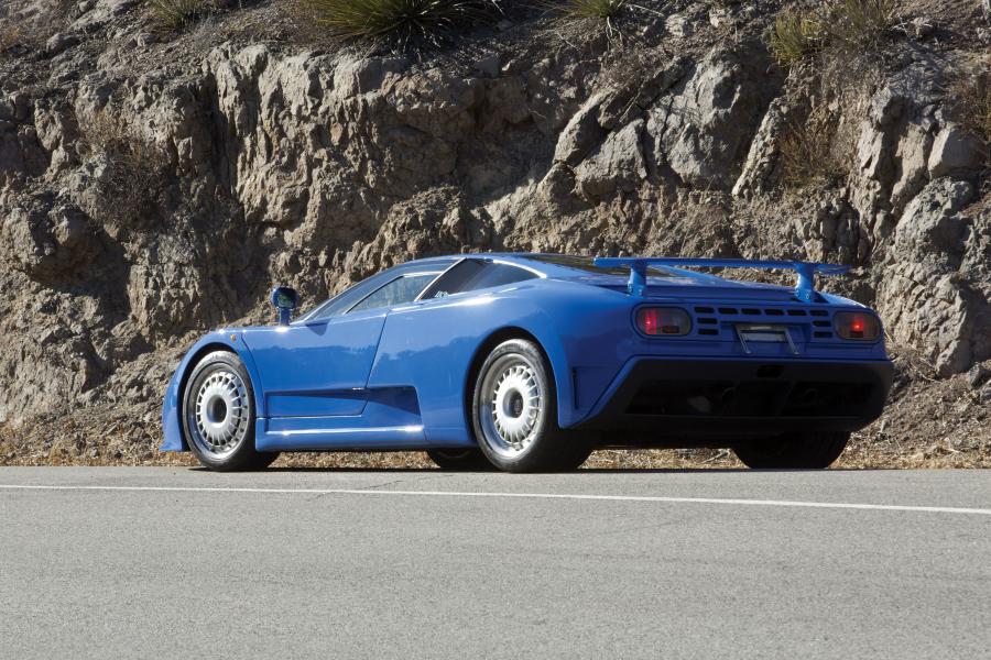  Bugatti EB110 GT 1992 года  (фото 32 из 44)